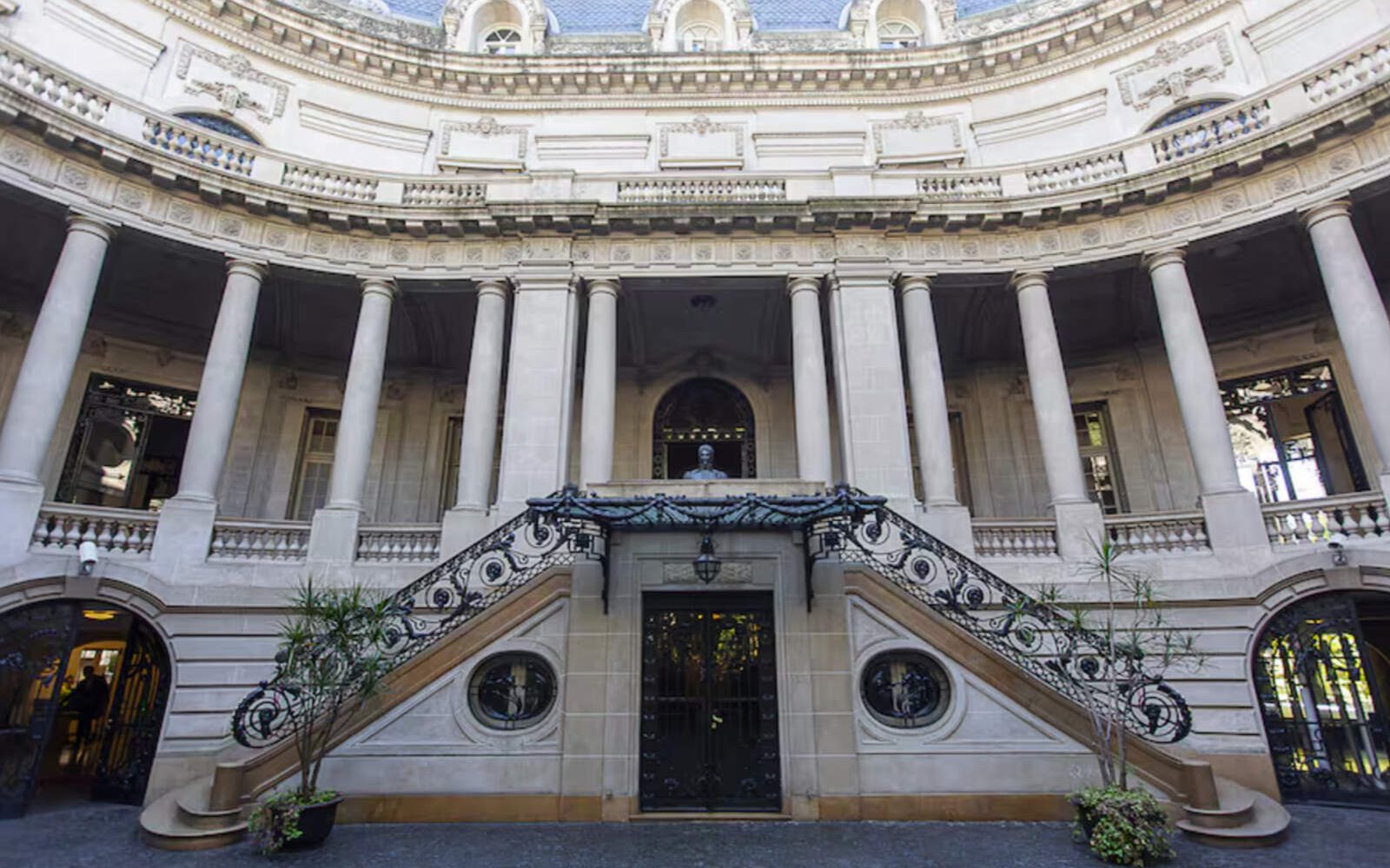 ¿Por qué es necesaria una Secretaría de Culto y Civilización?