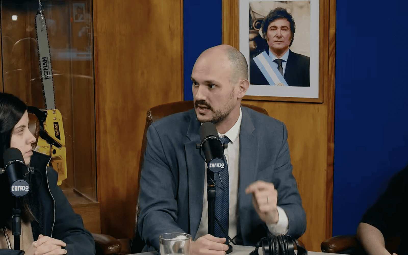 Santurio defendió la Ley de Tierras y Propiedad Privada en “La Trinchera”